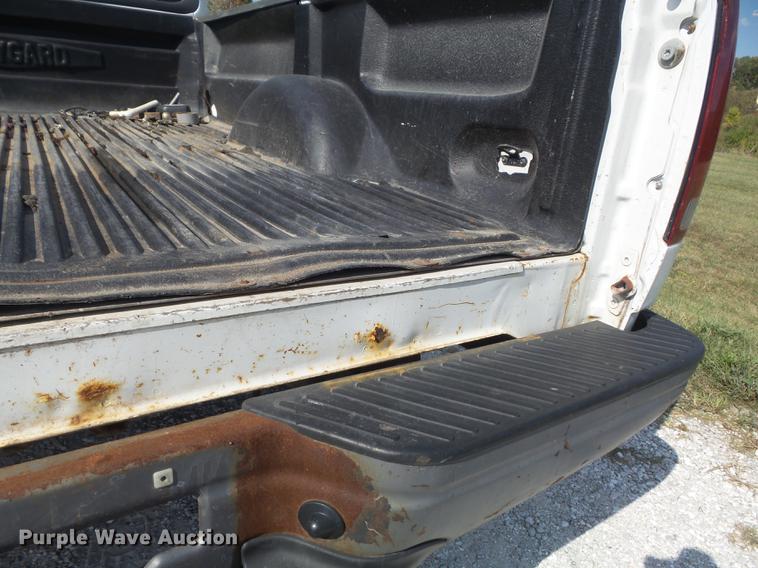 image for item DB6393 2001 Ford F150 XL pickup truck