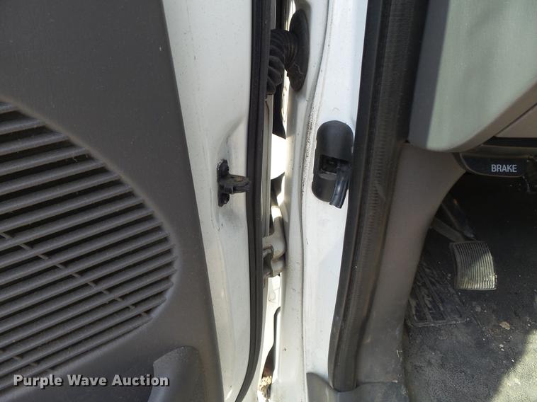 image for item DB6393 2001 Ford F150 XL pickup truck