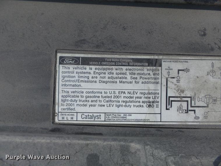 image for item DB6393 2001 Ford F150 XL pickup truck