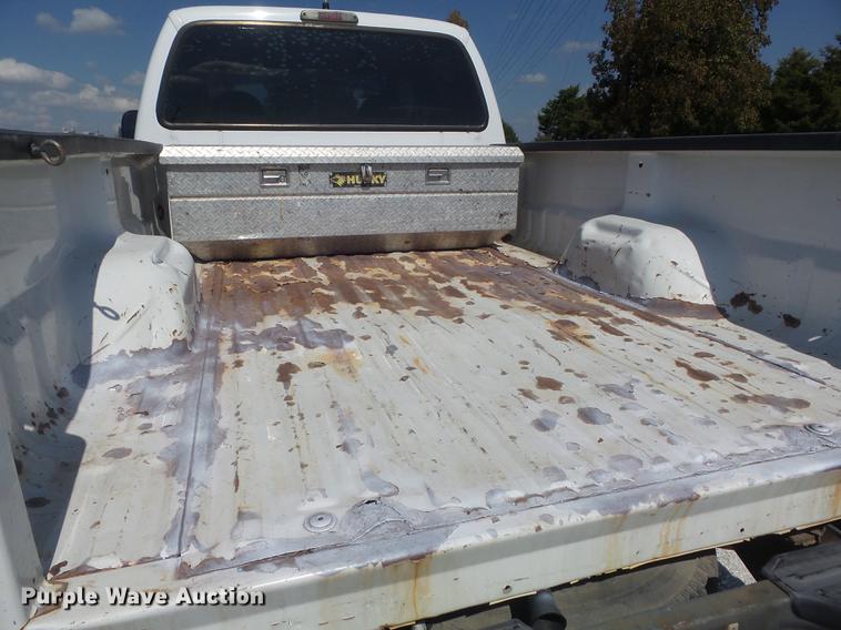 image for item DB6402 2007 Ford F350 Super Duty XL Crew Cab pickup truck