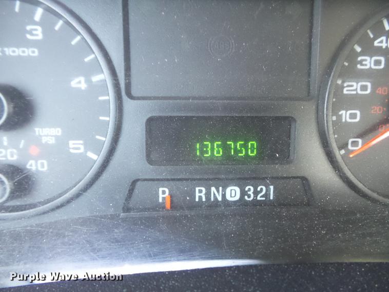 image for item DB6402 2007 Ford F350 Super Duty XL Crew Cab pickup truck