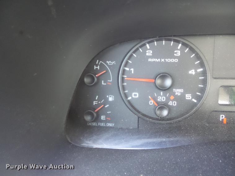 image for item DB6402 2007 Ford F350 Super Duty XL Crew Cab pickup truck