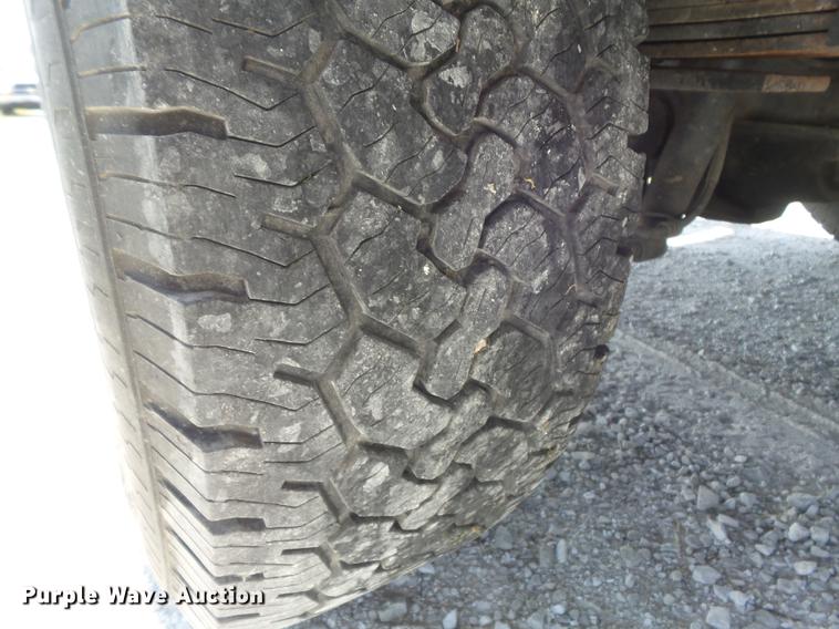 image for item DB6402 2007 Ford F350 Super Duty XL Crew Cab pickup truck