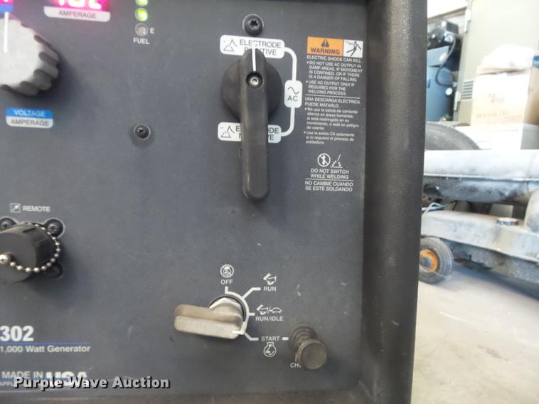 image for item DB6405 Miller Trailblazer 302 welder/generator