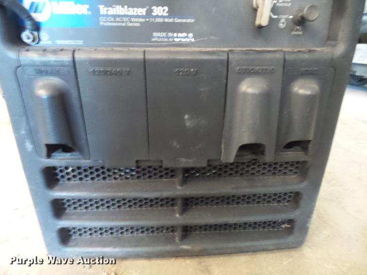 image for item DB6405 Miller Trailblazer 302 welder/generator
