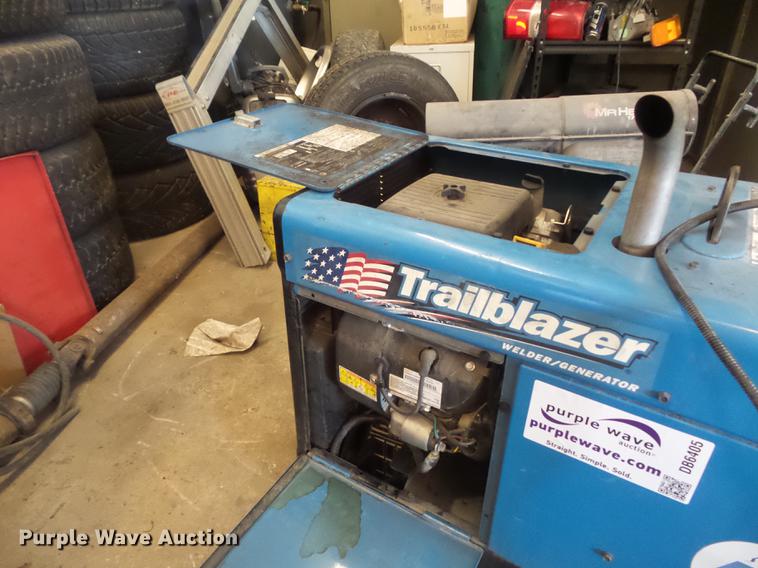 image for item DB6405 Miller Trailblazer 302 welder/generator