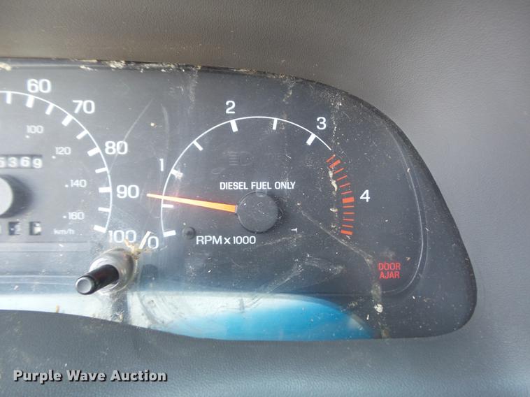 image for item DB6408 2000 Ford F350 Super Duty XL bucket truck