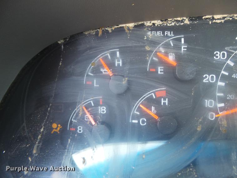 image for item DB6408 2000 Ford F350 Super Duty XL bucket truck