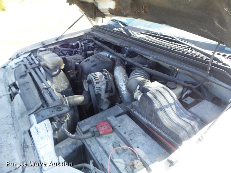 image for item DB6408 2000 Ford F350 Super Duty XL bucket truck