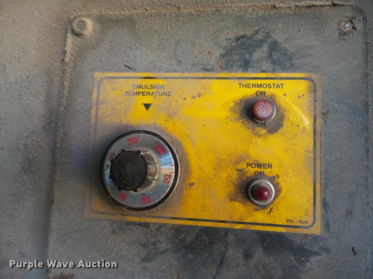 image for item DB7372 2001 Sterling SC7000 road patcher truck