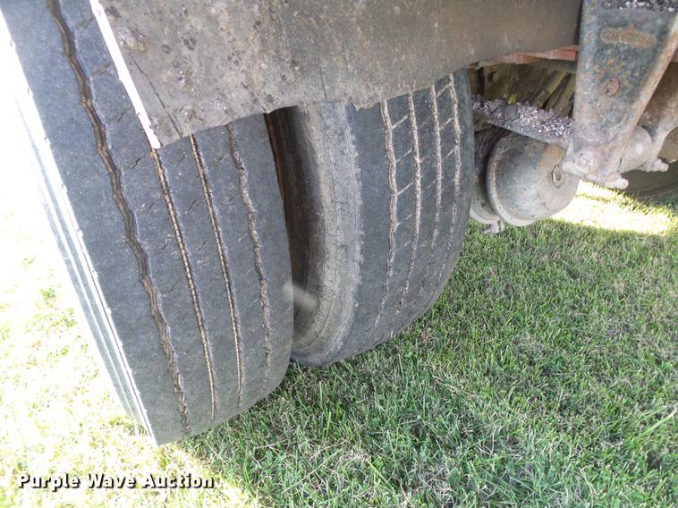 image for item DB7372 2001 Sterling SC7000 road patcher truck