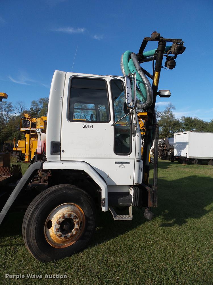 image for item DB7372 2001 Sterling SC7000 road patcher truck