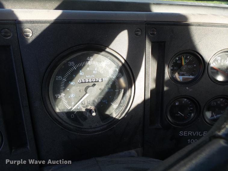 image for item DB7372 2001 Sterling SC7000 road patcher truck