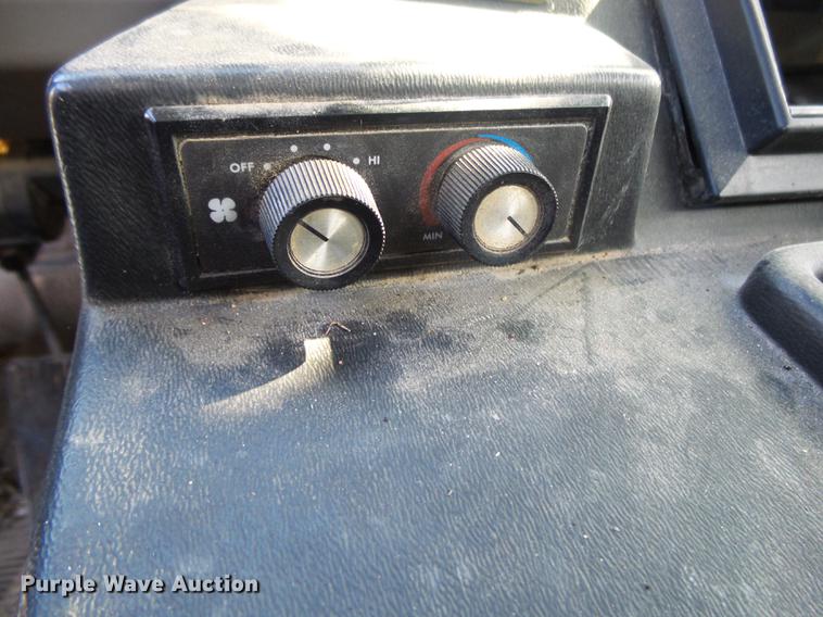 image for item DB7372 2001 Sterling SC7000 road patcher truck