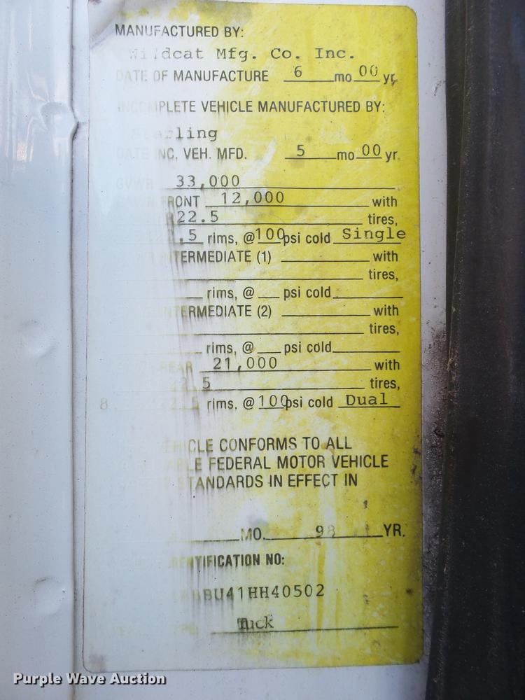 image for item DB7372 2001 Sterling SC7000 road patcher truck