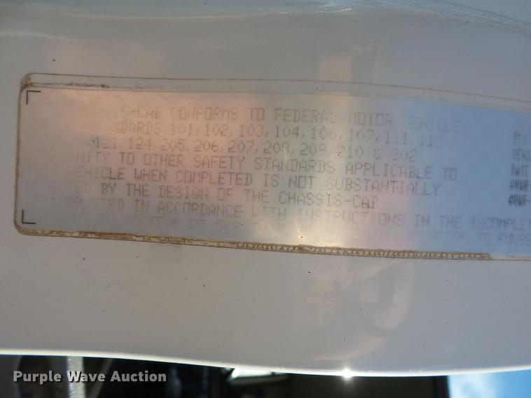 image for item DB7372 2001 Sterling SC7000 road patcher truck