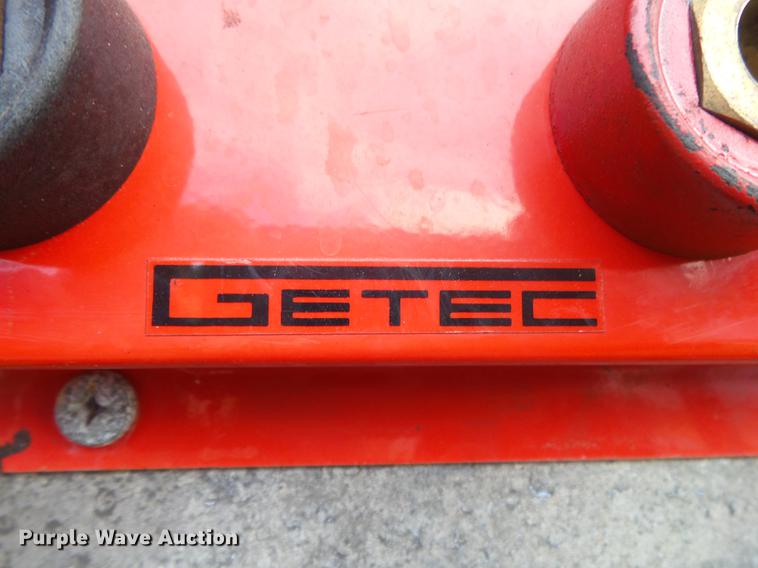 image for item DB7373 1998 International 4900 bucket truck