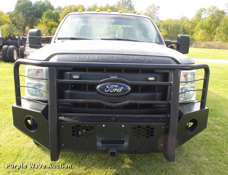 image for item DB7375 2013 Ford F350 Super Duty SuperCab utility bed pickup truck