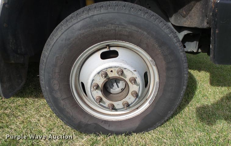 image for item DB7375 2013 Ford F350 Super Duty SuperCab utility bed pickup truck