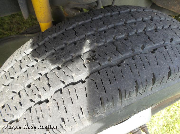 image for item DB7375 2013 Ford F350 Super Duty SuperCab utility bed pickup truck