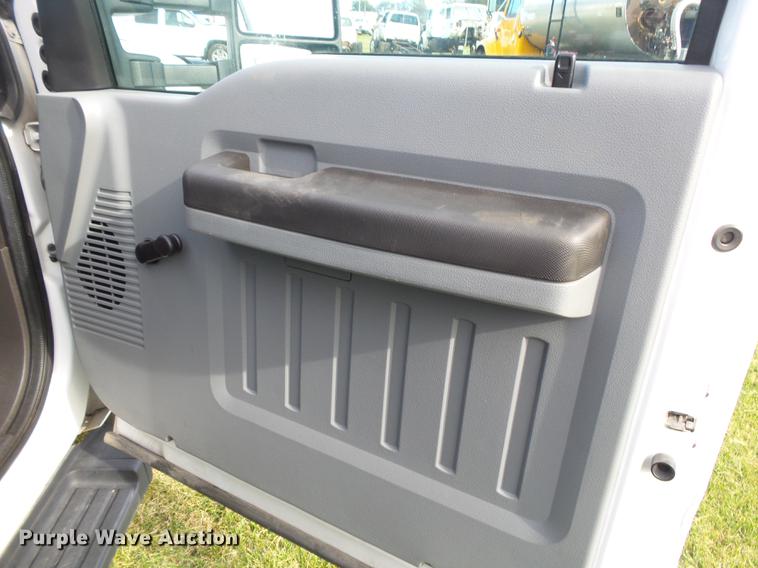 image for item DB7375 2013 Ford F350 Super Duty SuperCab utility bed pickup truck