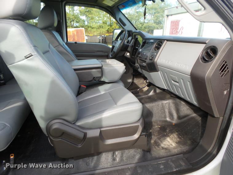 image for item DB7375 2013 Ford F350 Super Duty SuperCab utility bed pickup truck