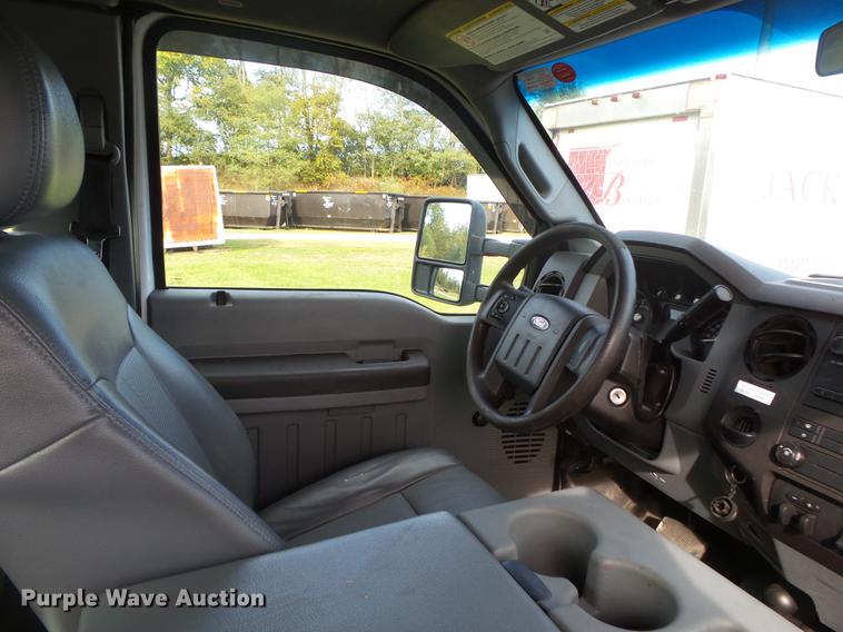 image for item DB7375 2013 Ford F350 Super Duty SuperCab utility bed pickup truck