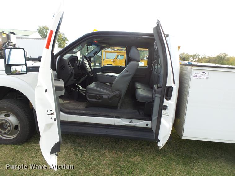 image for item DB7375 2013 Ford F350 Super Duty SuperCab utility bed pickup truck