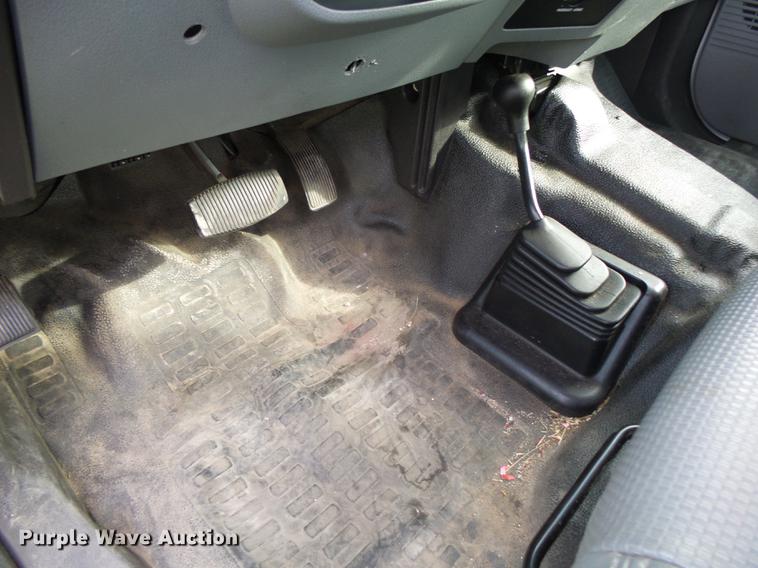 image for item DB7375 2013 Ford F350 Super Duty SuperCab utility bed pickup truck