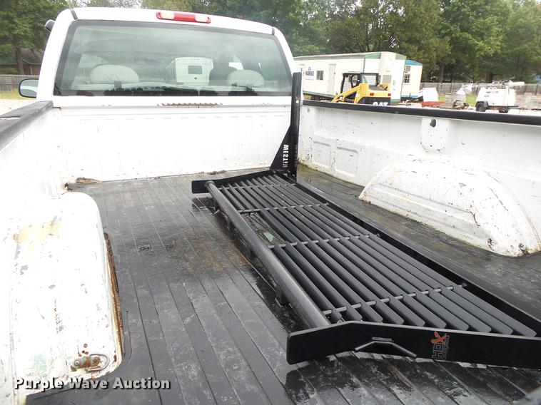 image for item DB7379 2006 Chevrolet Silverado 2500HD Ext. Cab pickup truck