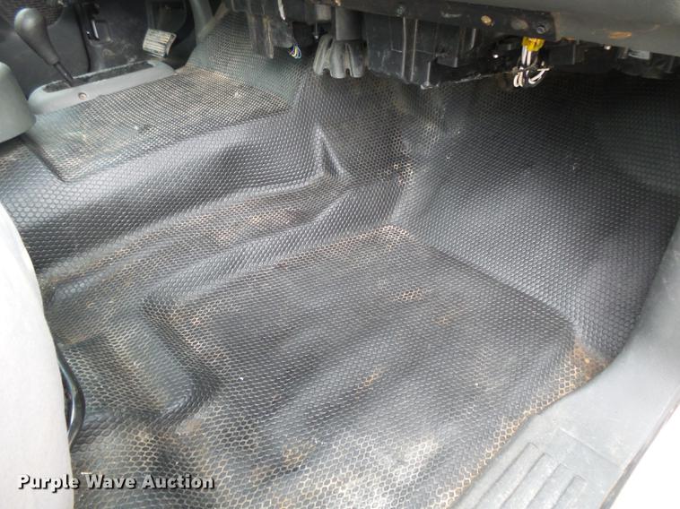 image for item DB7379 2006 Chevrolet Silverado 2500HD Ext. Cab pickup truck