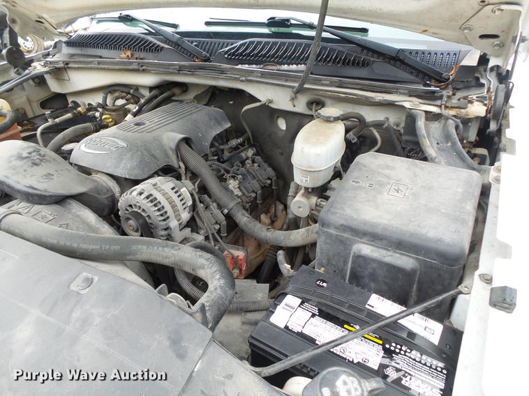 image for item DB7379 2006 Chevrolet Silverado 2500HD Ext. Cab pickup truck