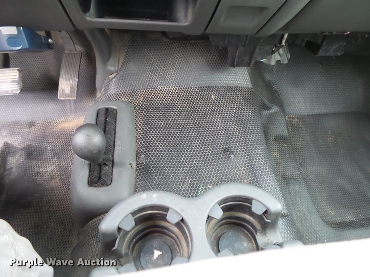 image for item DB7379 2006 Chevrolet Silverado 2500HD Ext. Cab pickup truck