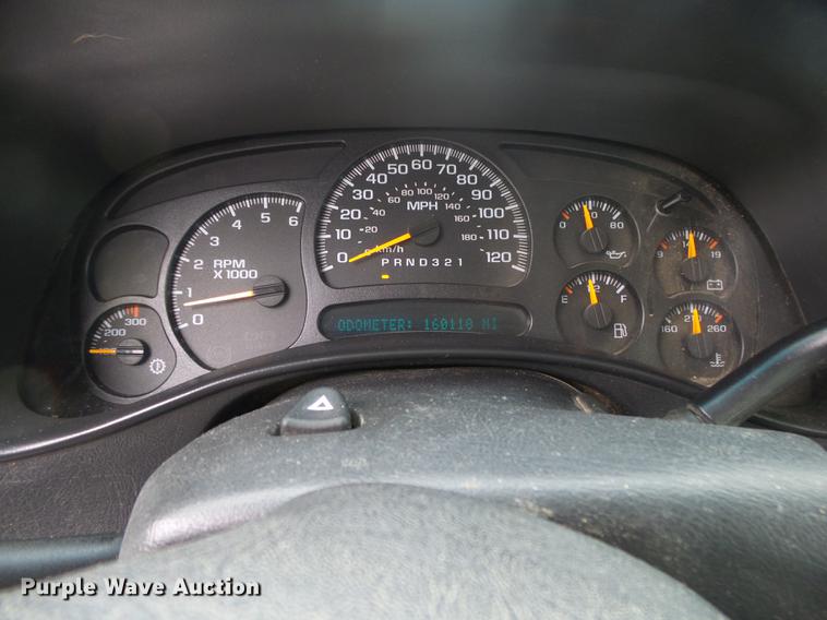 image for item DB7379 2006 Chevrolet Silverado 2500HD Ext. Cab pickup truck