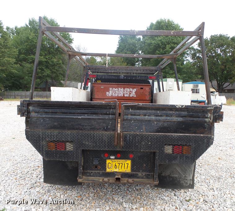 image for item DB7381 2006 Chevrolet Silverado 3500 Ext. Cab flatbed pickup truck