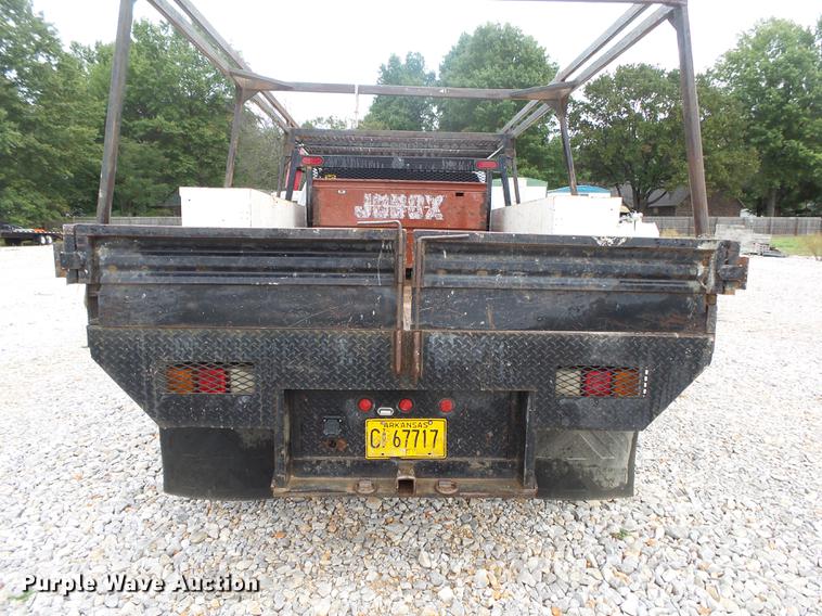 image for item DB7381 2006 Chevrolet Silverado 3500 Ext. Cab flatbed pickup truck