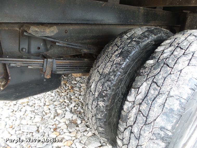 image for item DB7381 2006 Chevrolet Silverado 3500 Ext. Cab flatbed pickup truck