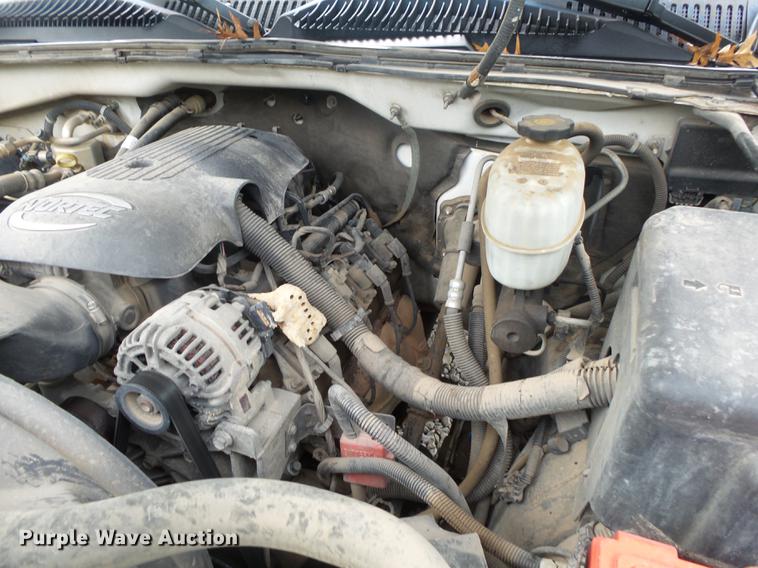 image for item DB7381 2006 Chevrolet Silverado 3500 Ext. Cab flatbed pickup truck