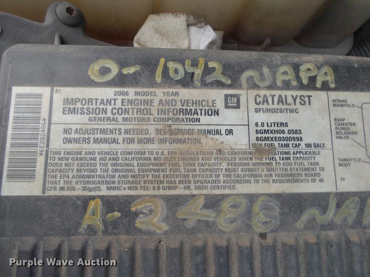 image for item DB7381 2006 Chevrolet Silverado 3500 Ext. Cab flatbed pickup truck