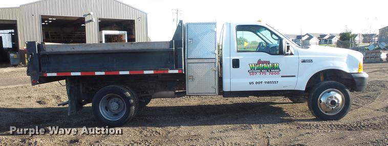 image for item DB8099 2000 Ford F550 Super Duty dump truck