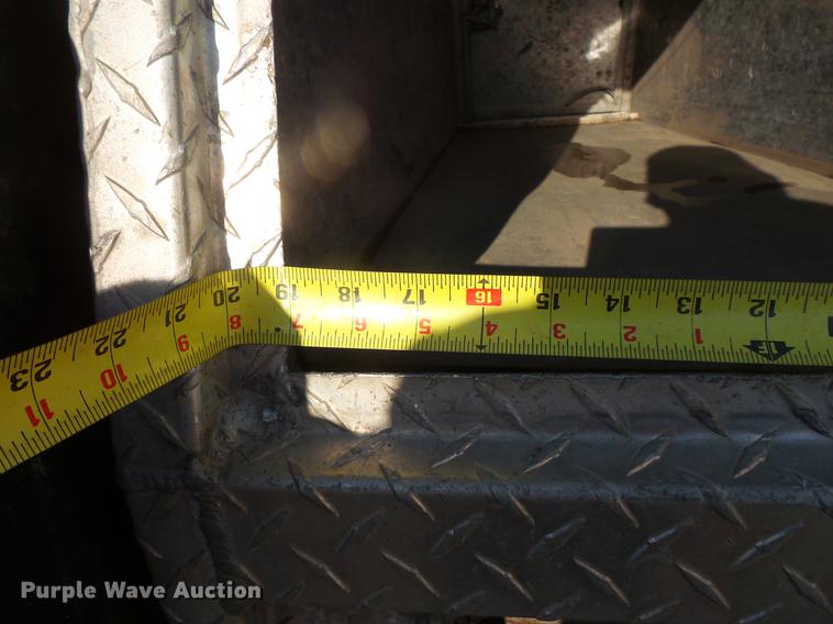 image for item DB8099 2000 Ford F550 Super Duty dump truck