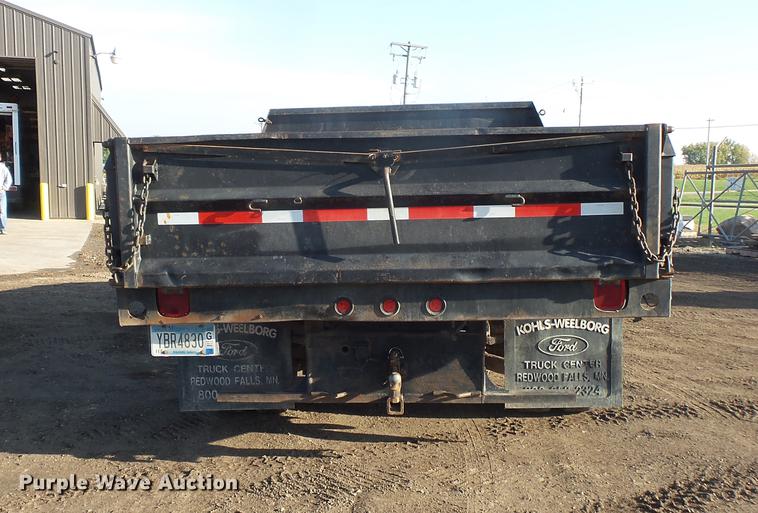 image for item DB8099 2000 Ford F550 Super Duty dump truck