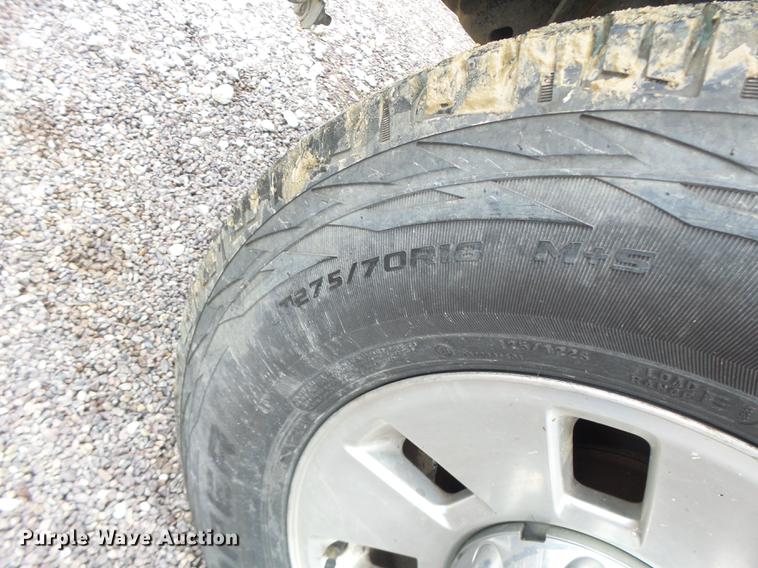 image for item DB9993 2008 Ford F350 Super Duty Crew Cab pickup truck