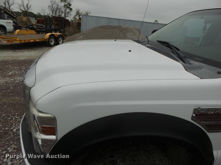 image for item DB9993 2008 Ford F350 Super Duty Crew Cab pickup truck