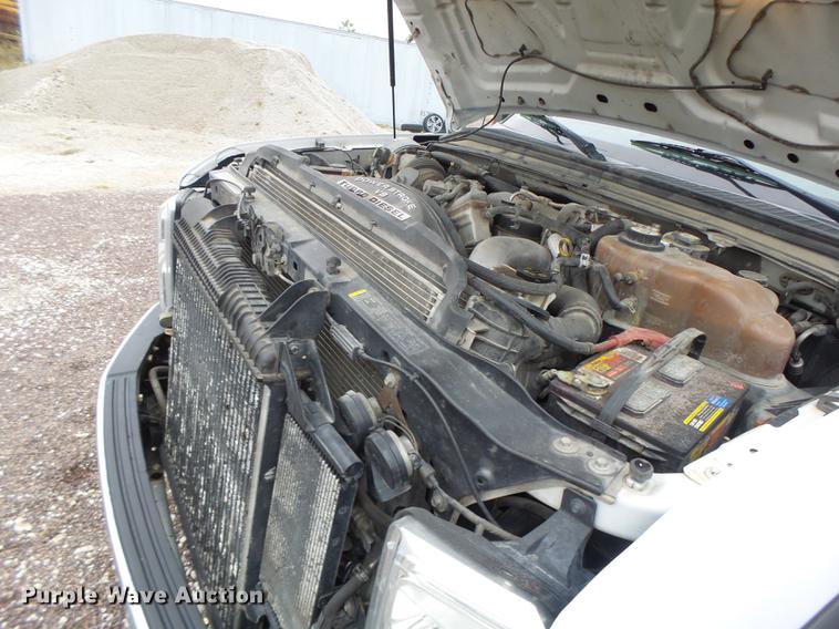 image for item DB9993 2008 Ford F350 Super Duty Crew Cab pickup truck