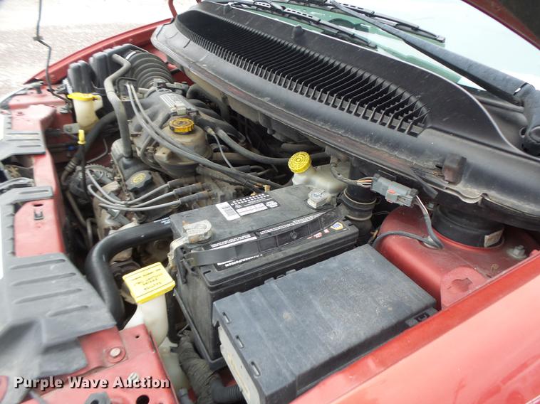 image for item DB9995 2004 Dodge Grand Caravan van