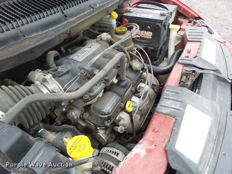 image for item DB9995 2004 Dodge Grand Caravan van