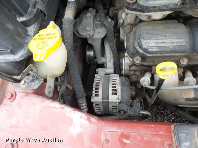 image for item DB9995 2004 Dodge Grand Caravan van