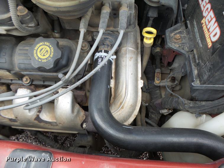 image for item DB9995 2004 Dodge Grand Caravan van