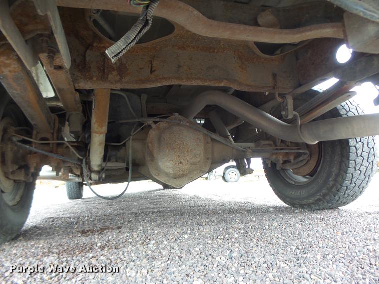 image for item DB9996 2006 Chevrolet Silverado 2500HD Crew Cab pickup truck